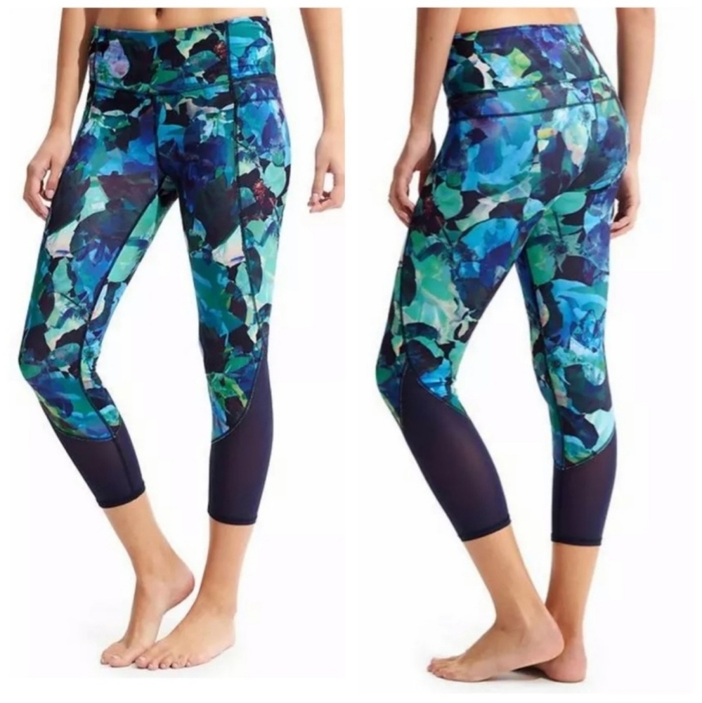 Athleta Mystique chatarunga crop leggings size XL